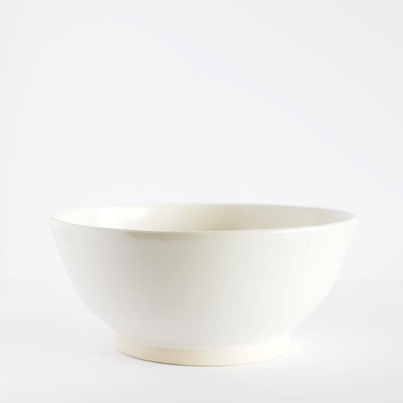 Matte white serving bowl